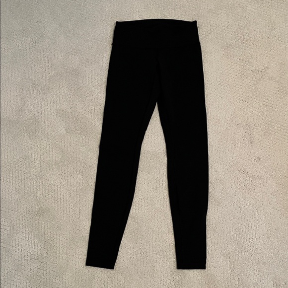 Lululemon basic black legging - Picture 3 of 4